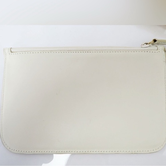 Elegant Creamy White Gucci Handbag Set - Picture 7 of 9